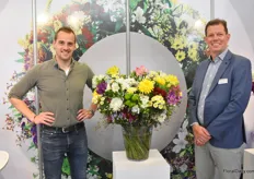 Leon de Mooij (Area Export Manager) and Rick Kroon (Commercial Director) from Royal van Zanten standing next to a lovely boquet containing all their main products: Alstroemeria, Statice, Limonium and Chrysanthemums.